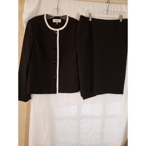 Women's Le Suit 2pc Black Skirt Suit Size 10/12
